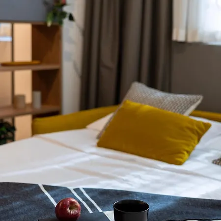 아파트 The Golden Retreat - San Babila Duomo 밀라노